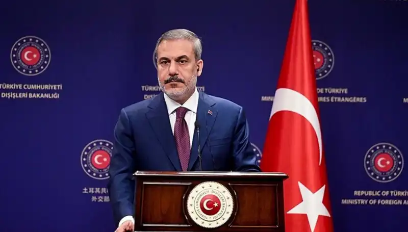 Türkiye ve Katar arasında diplomasi rüzgarı: Bakan Fidan'dan kritik görüşme