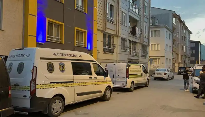 Apartman Merdiveninde Şüpheli Ölüm: Sorular Artıyor, Aile Kayıplarına İsyan Ediyor