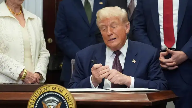 Donald Trump'tan Beyaz Saray'a Lüks Yenilik: 200 Milyon Dolar Yatırım!
