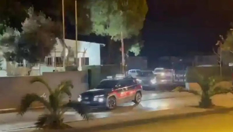 İzmir'de 24 Saatlik Operasyon: 141 Hükümlü İnceleme Altında