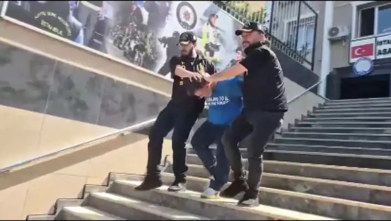 Ümraniye'de 600 Bin Liralık Gasp Gerçekten Film Gibi!