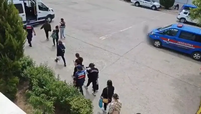 Taylandlı Kadınlara Çalışma ve Oturma İzni Vaadiyle Fuhuş: Gerçekler Ortaya Çıkıyor