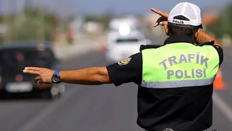 Isparta'da Trafik Denetiminde 1 Haftada Bin 593 Sürücüye Cezalı Müdahale