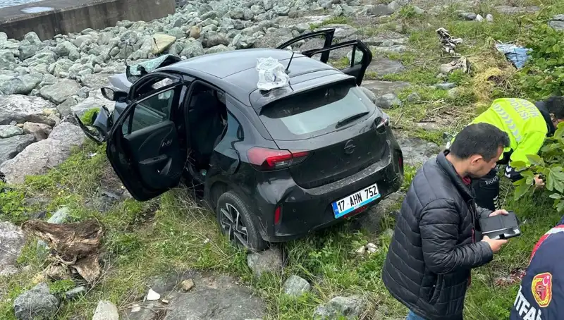Karadeniz Sahil Yolu’nda Meydana Gelen Trafik Kazası Üzücü Sonuçlar Doğurdu