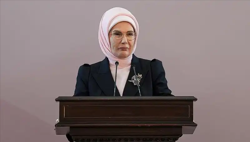 Emine Erdoğan, 15 Temmuz'u Direnişin Sembolü Olarak Anlattı
