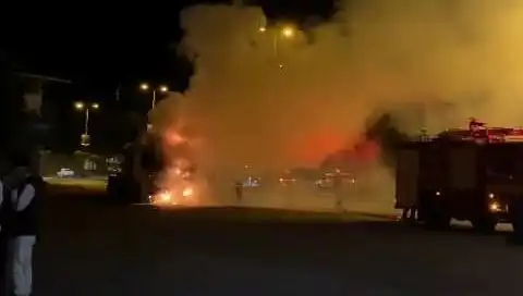 Zonguldak'ta Seyir Halindeki TIR Alev Alev Yandı, Trafik Durma Noktasına Geldi