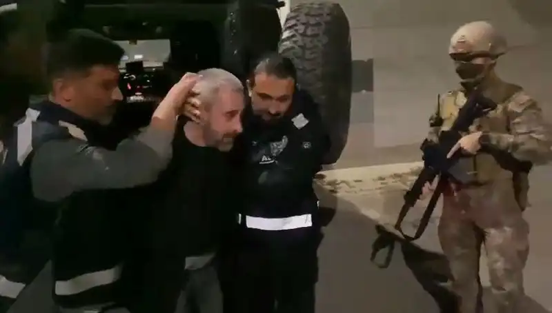 Kardeş Katili Yakalandı: 213 Saatlik Görüntü İncelemesiyle Gerçek Ortaya Çıktı