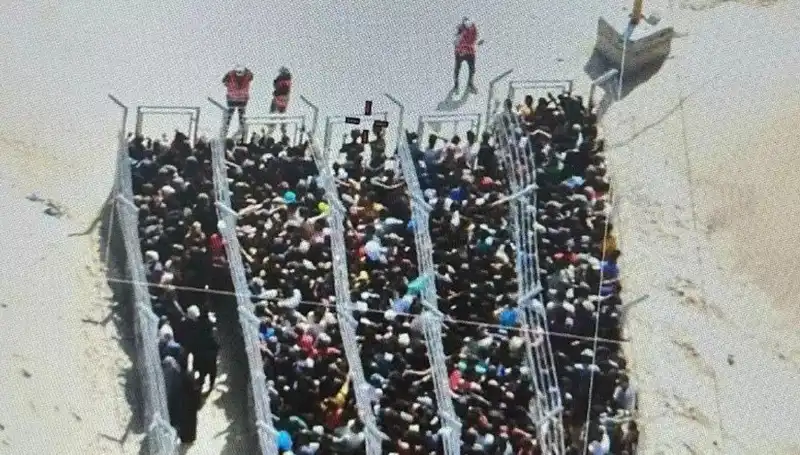 Gazze'deki Çarpıcı Görüntüler: Nazi Kampları ile Kıyaslandı