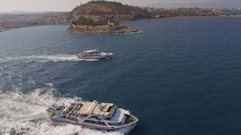 Kapıda Vize ile Yunan Adalarına Yeni Bir Tatil Rüzgarı