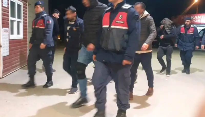 Uyuşturucu Parti Operasyonunda Şok Gelişmeler: Bağ Evinde Neler Oldu?