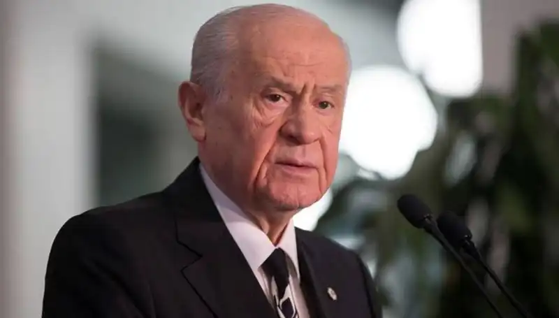 Bahçeli'den Kızılay'a Önemli Destek: Kurban Vekaletini Üstlendi