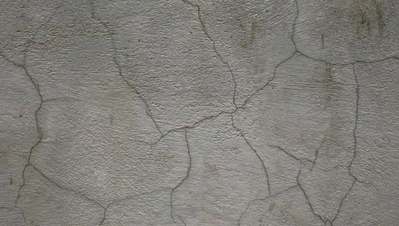 Yepyeni Bir Mucize: Canlı Beton Çatlakları Kendiliğinden Onarıyor!