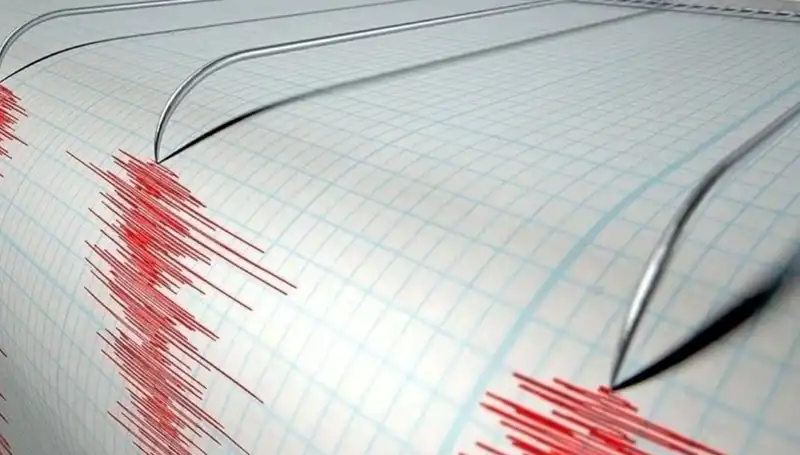 Bozcaada'da 3.9 Büyüklüğündeki Deprem, Adalıları Endişelendirdi