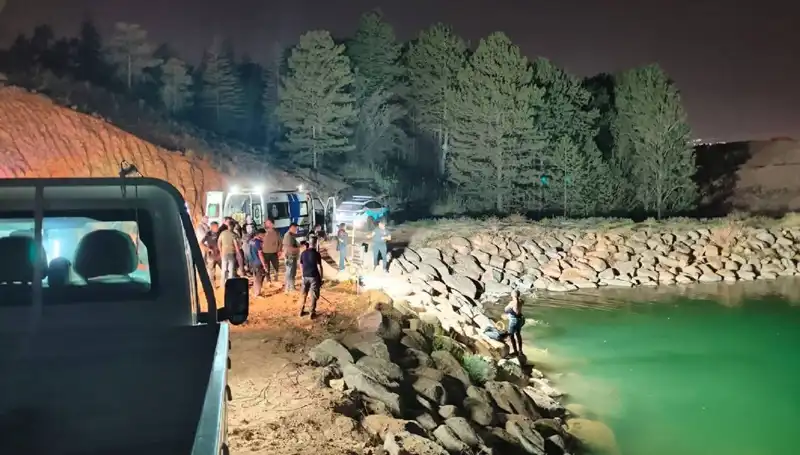 Gölette Doğum Günü Kutlayan Genç Kız, Feci Bir Kazada Hayatını Kaybetti