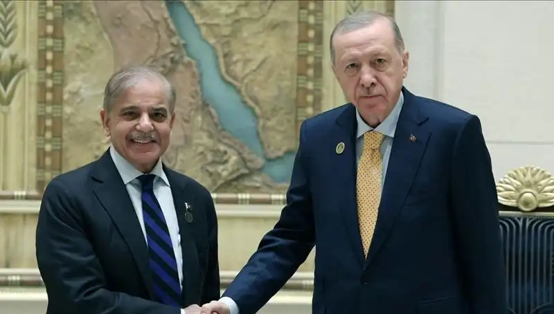 İstanbul’da Tarihi Zirve: Erdoğan ve Pakistan Başbakanı Şerif Buluşuyor
