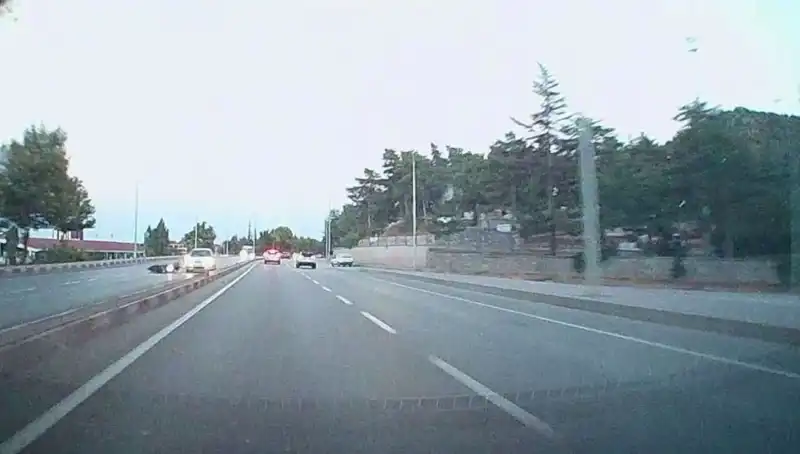 Otomobil ve Motosiklet Çarpıştı: Kazanın Ayrıntıları ve Yaralının Durumu